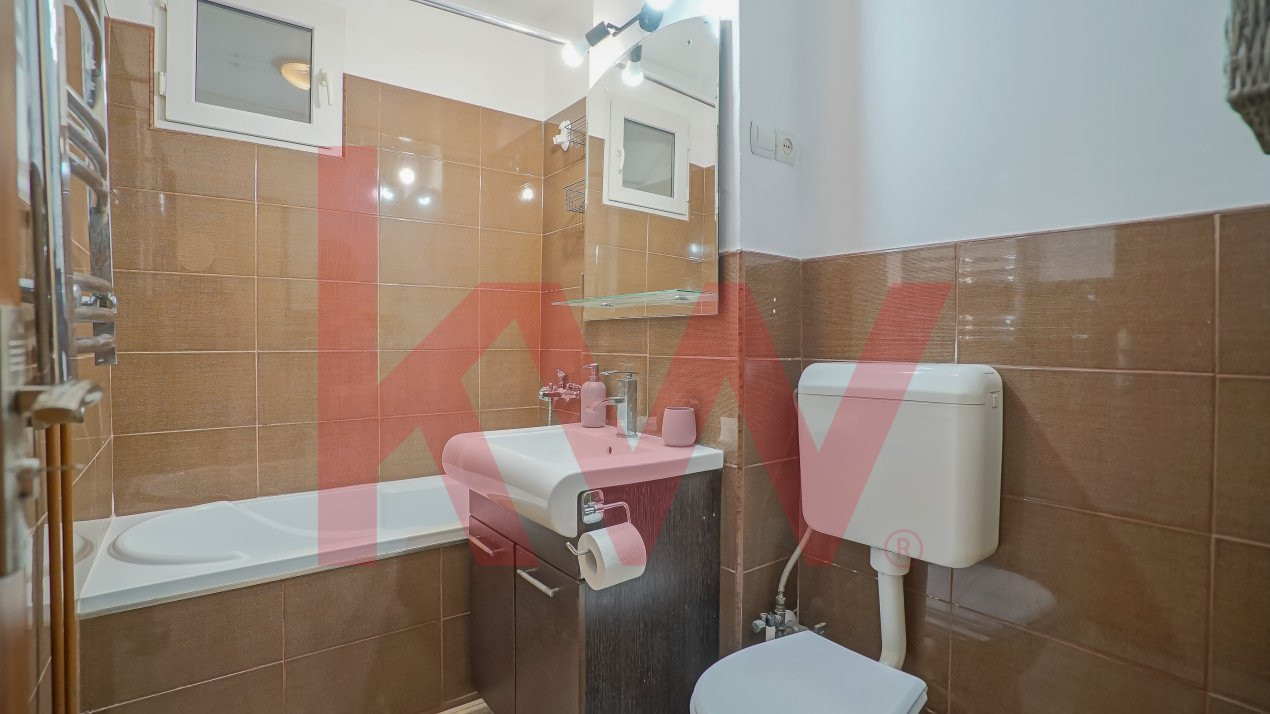 REZERVAT-Apartament cu 3 camere și 2 balcoane pe strada Hermann Oberth