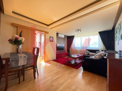 Apartament 3 camere I Zona Tractorul