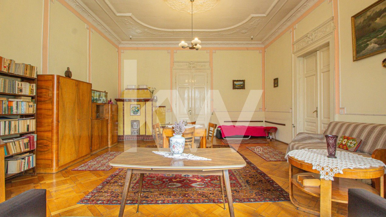Proprietate deosebita, farmec si noblete - Strada Lunga 84