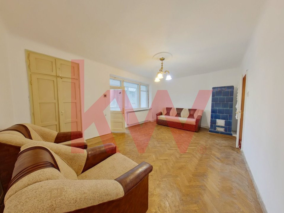 Apartament zona colinara inconjurat de verde, Dealul Cetatii