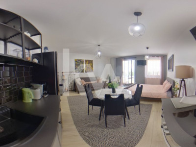 Garsoniera Season Residence