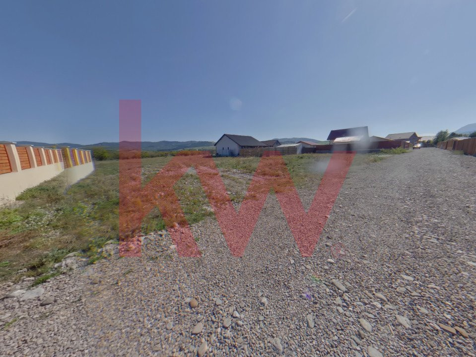 Teren intravilan constructie casa Tarlungeni-Carpinis