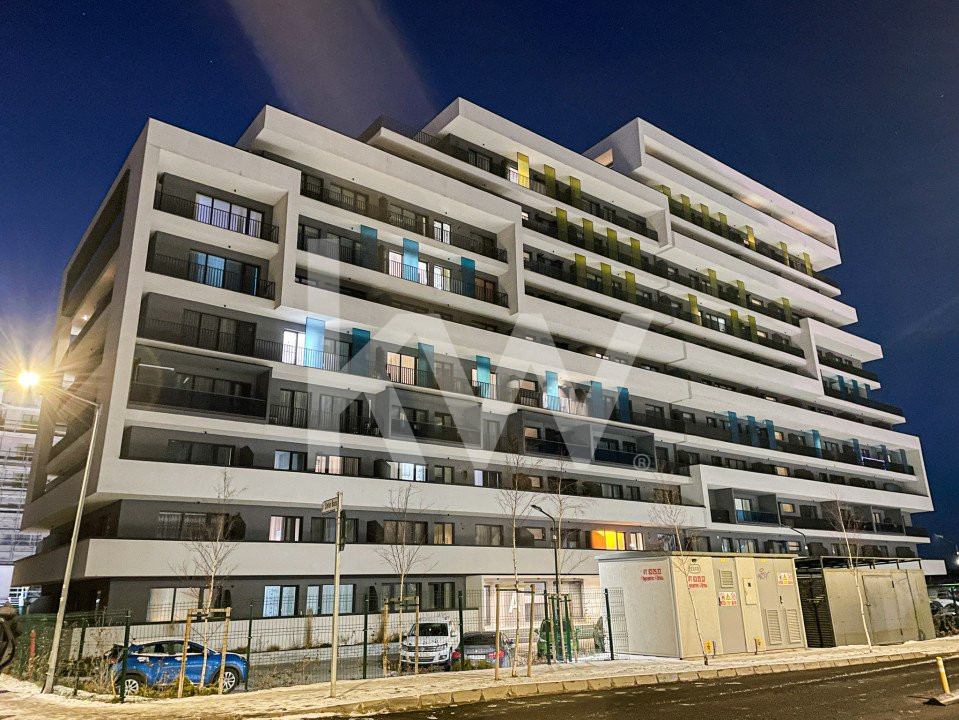 Studio de inchiriat Zona Tractorul Brasov ,Dinamic 2 ,43mp utili+balcon 13 mp,