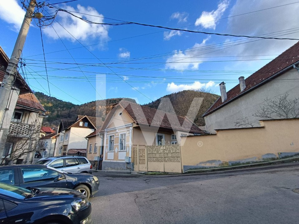 Teren intravilan cu utilități, P-ța Unirii