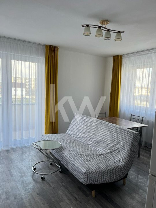 Apartament 3 camere, zona Coresi 