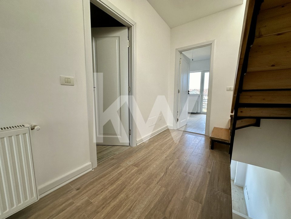 Casă cu 4 Camere, Curte și Terasă Panoramică