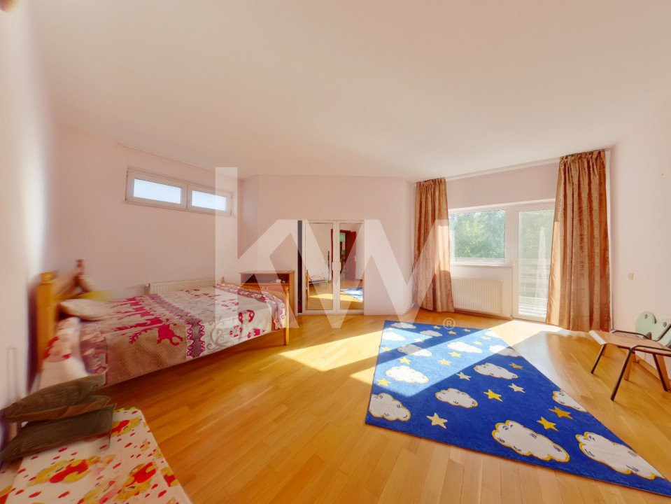 Închiriere casa spațioasă cu 6 camere - intrare cartier Tractorul