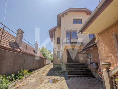 Casă Hărman teren 2265mp!!comision 0%! Afacere sau locuință?
