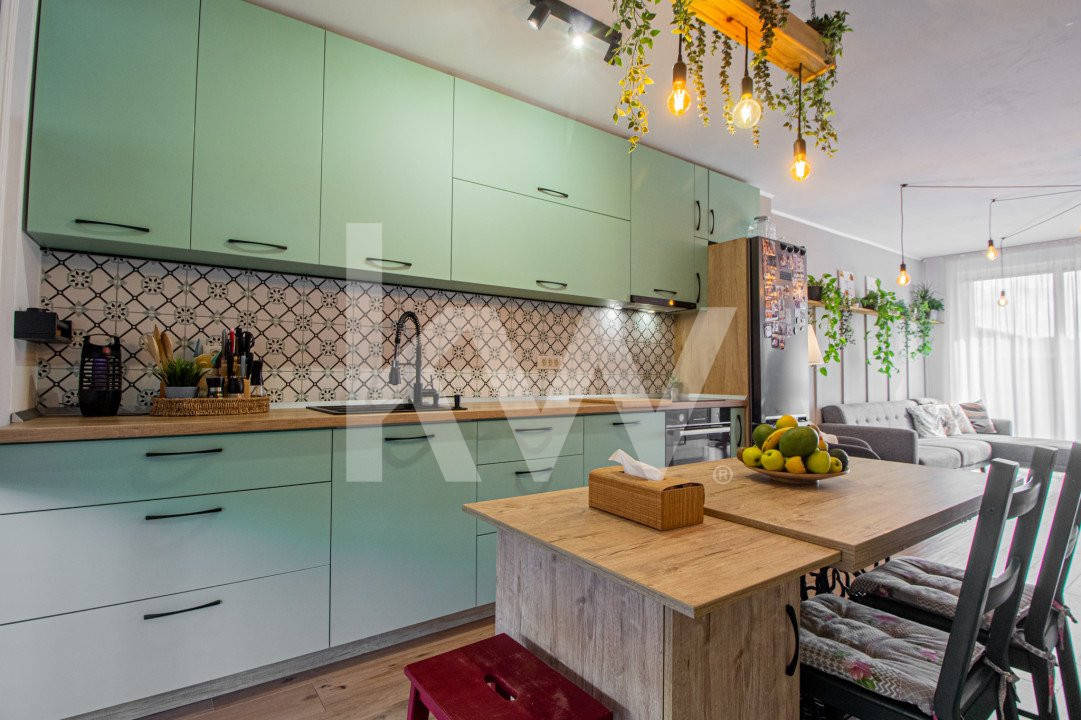 Casa insiruita, 3 camere, 2 bai, curte  - Comision 0%, Sanpetru