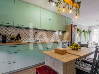 Casa insiruita, 3 camere, 2 bai, curte  - Comision 0%, Sanpetru