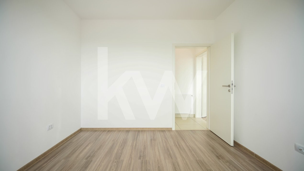 Apartament cu 3 camere, strada Ioan Popasu - Tractorul, Comision 0%