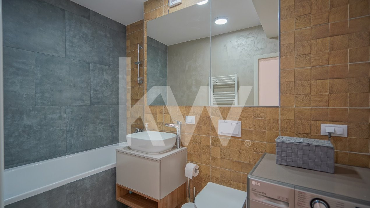 Apartament cu 3 camere, strada Ioan Popasu - Tractorul, Comision 0%