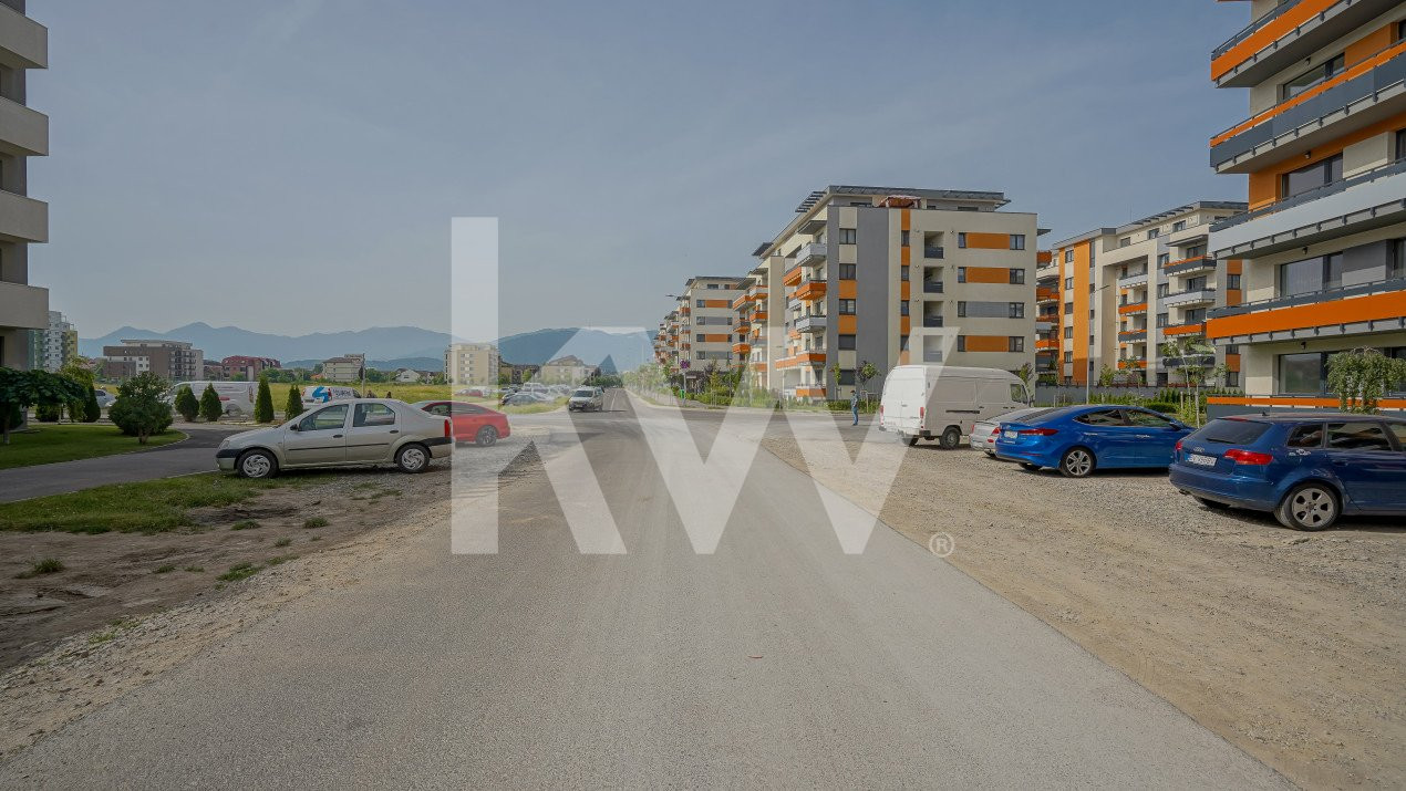 Apartament cu 3 camere, strada Ioan Popasu - Tractorul, Comision 0%