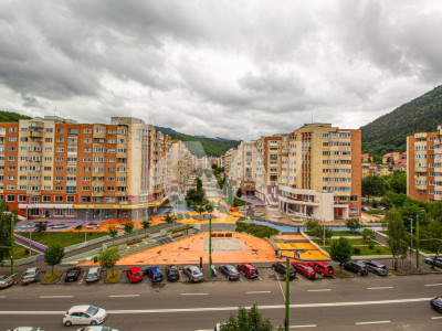 Apartament 4 camere, decomandat, Racadau, Comision 0% OFERTA REZERVATA!!!